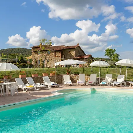 With Trasimeno View In Umbria Piegaro (Umbria)