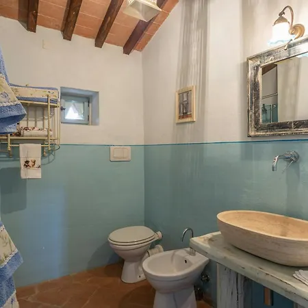 Casa de Férias With Trasimeno View In Umbria